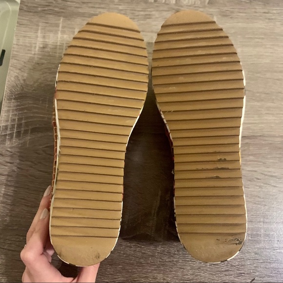 Dolce & Gabbana | Red Snake Platform Espadrilles - Picture 6 of 8